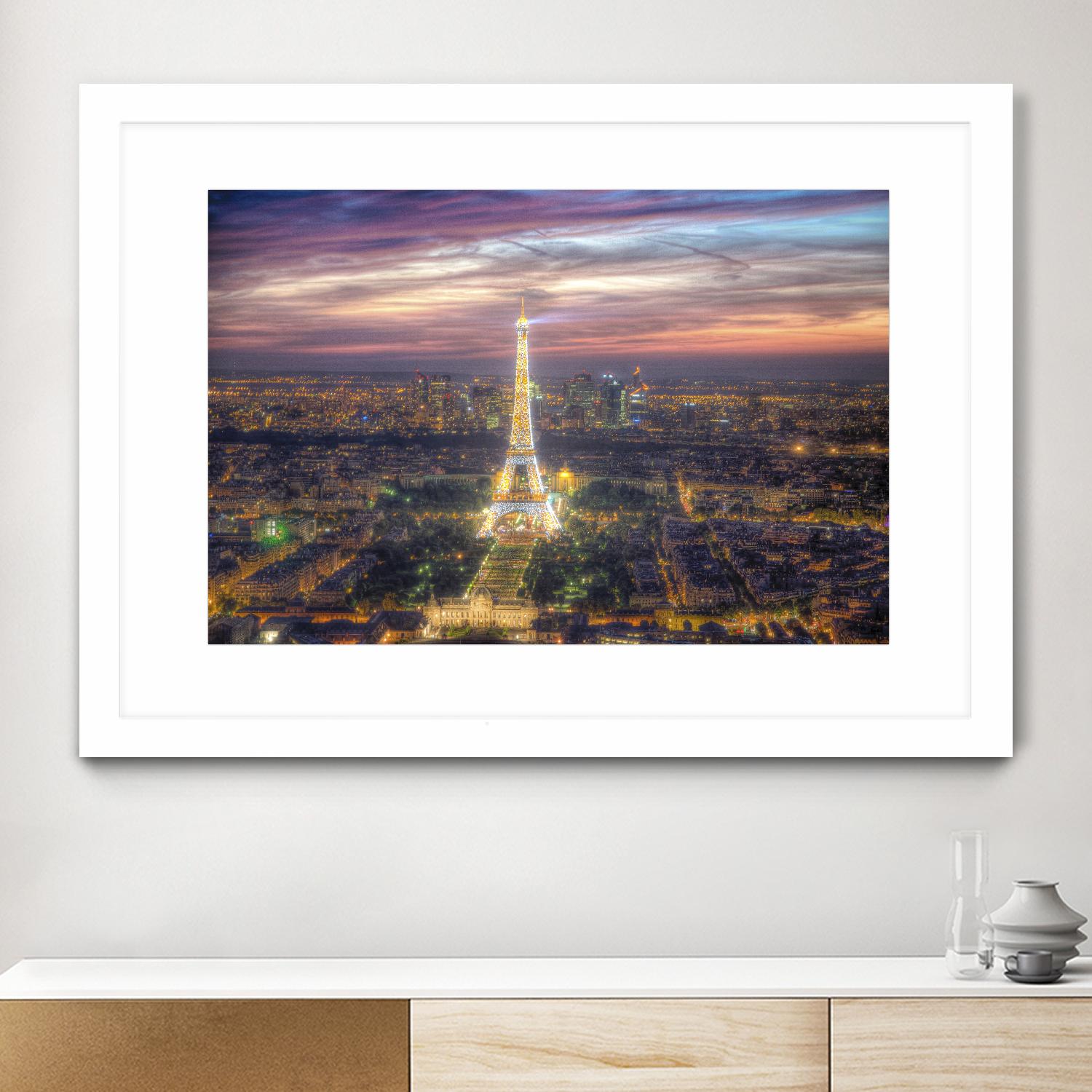 The sparkling lights of the Eiffel Tower by Nick Jackson on GIANT ART - pink city scene