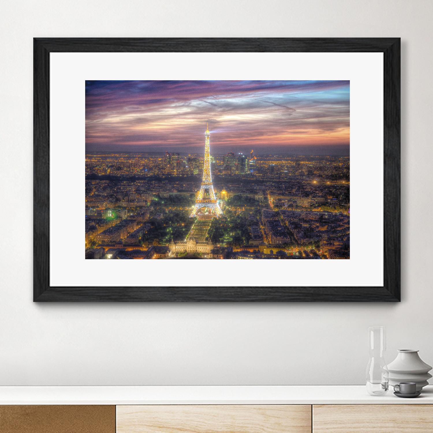 The sparkling lights of the Eiffel Tower by Nick Jackson on GIANT ART - pink city scene