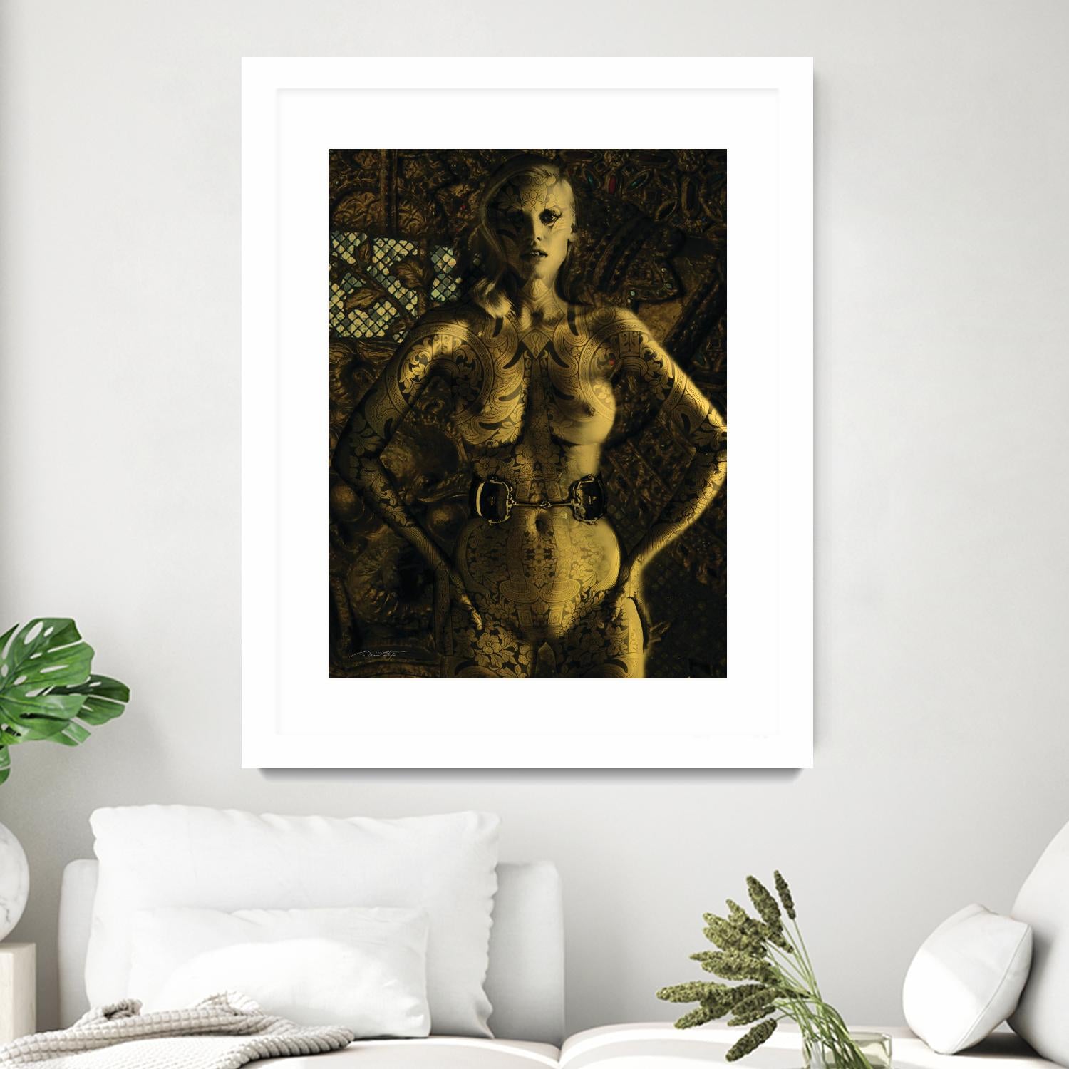 Gold Series Laura Stone by Daniel Stanford on GIANT ART - gold figurative artiste québécois