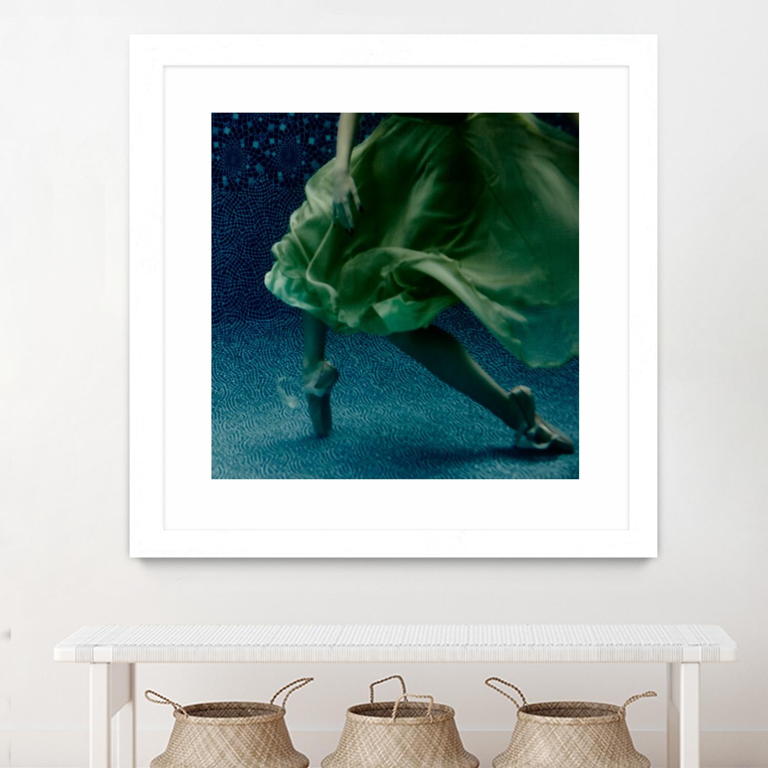 Dame 1 by Peter Morneau on GIANT ART - green photo art