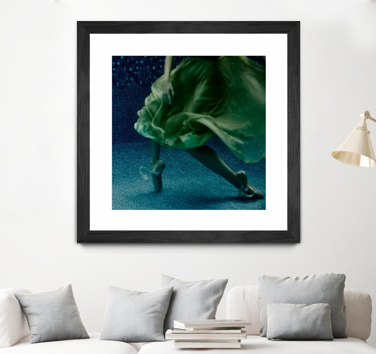 Dame 1 by Peter Morneau on GIANT ART - green photo art