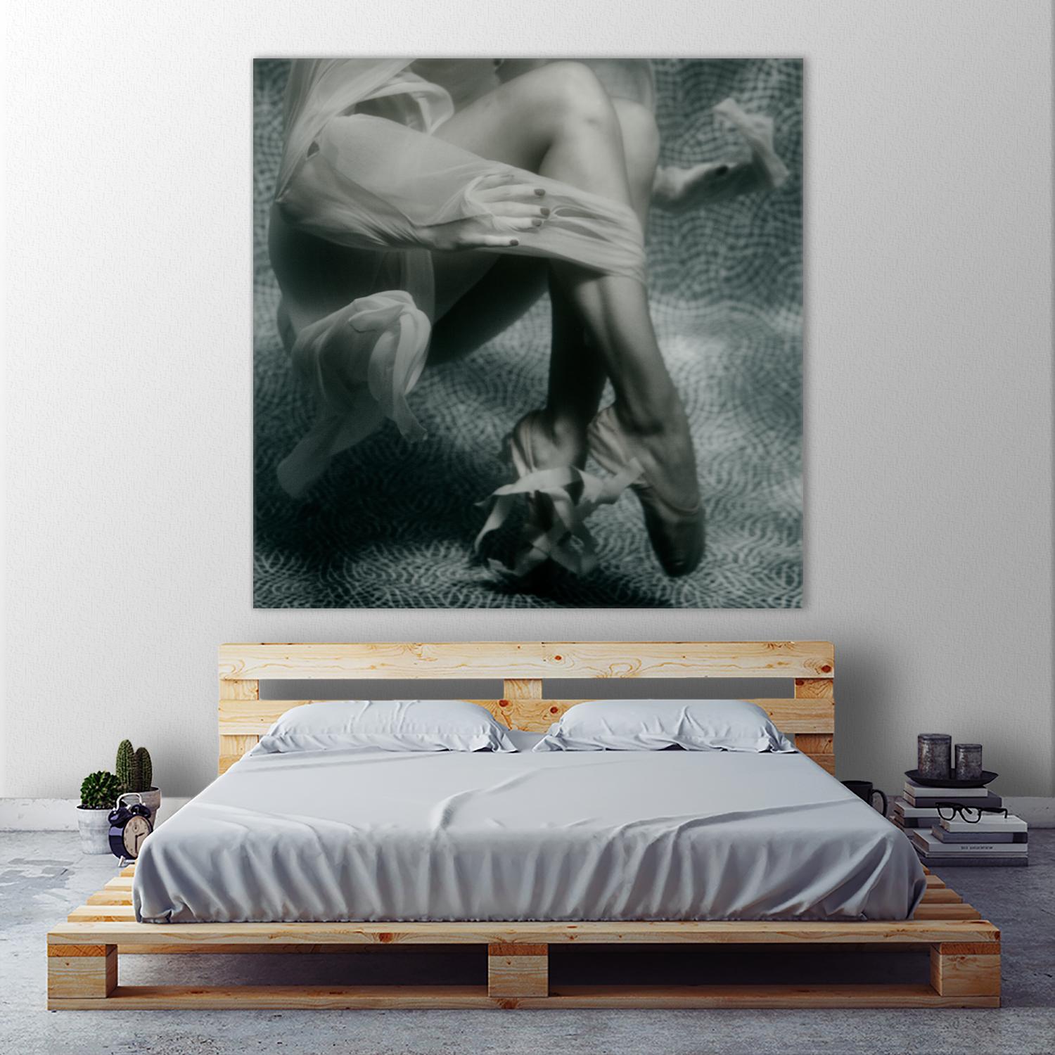 Float 2 by Peter Morneau on GIANT ART - black figurative ballerine