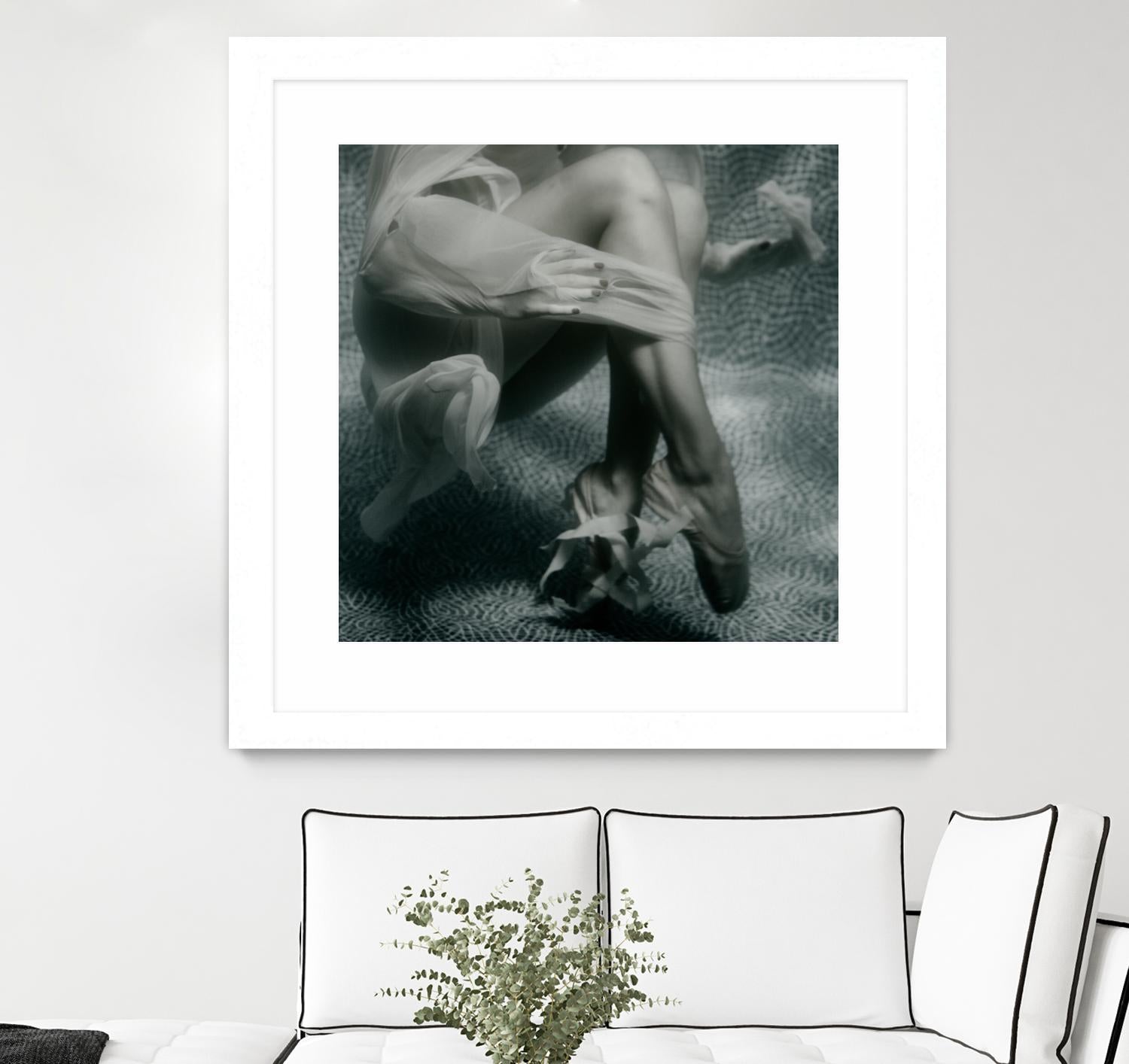 Float 2 by Peter Morneau on GIANT ART - black figurative ballerine