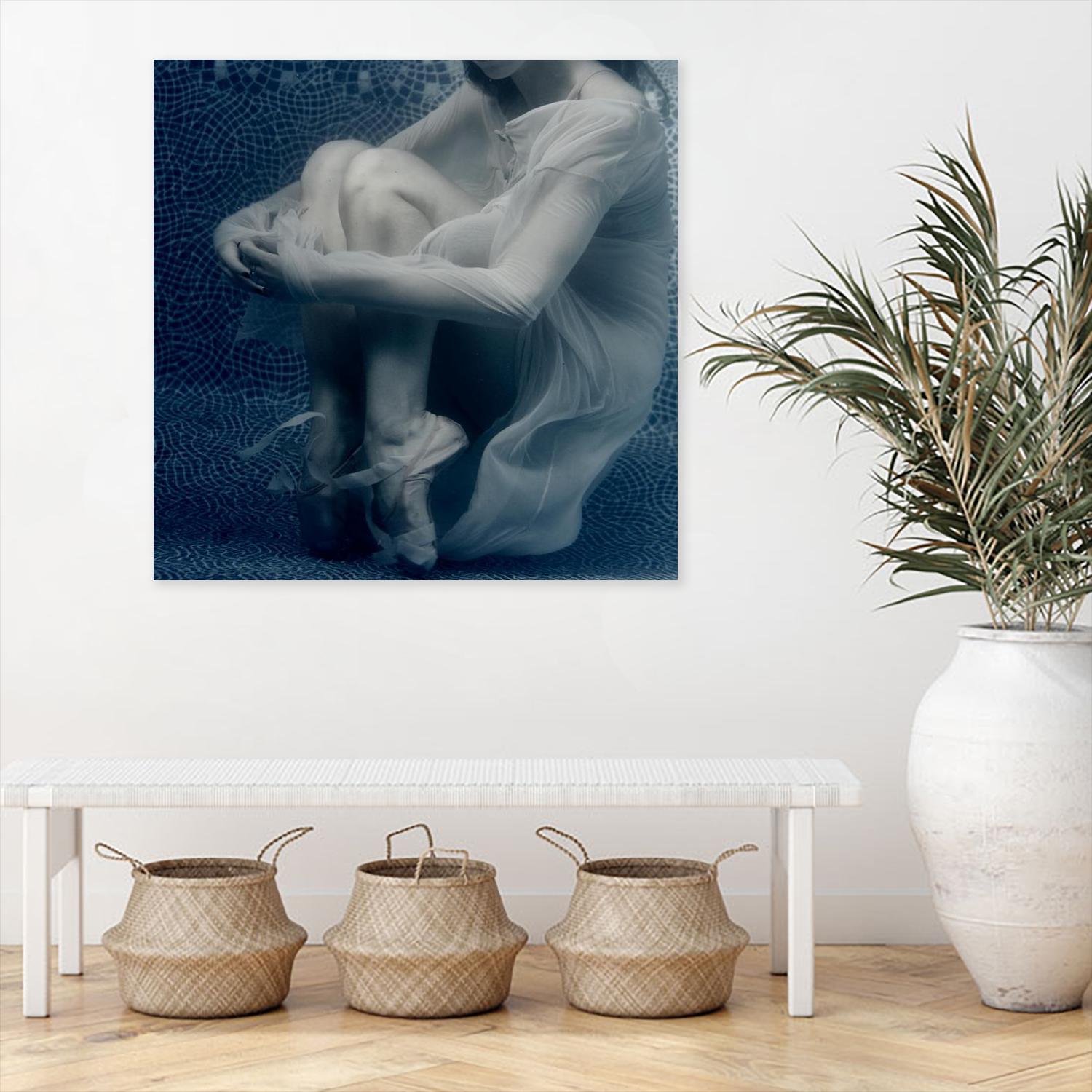 Wrap by Peter Morneau on GIANT ART - beige figurative ballerine