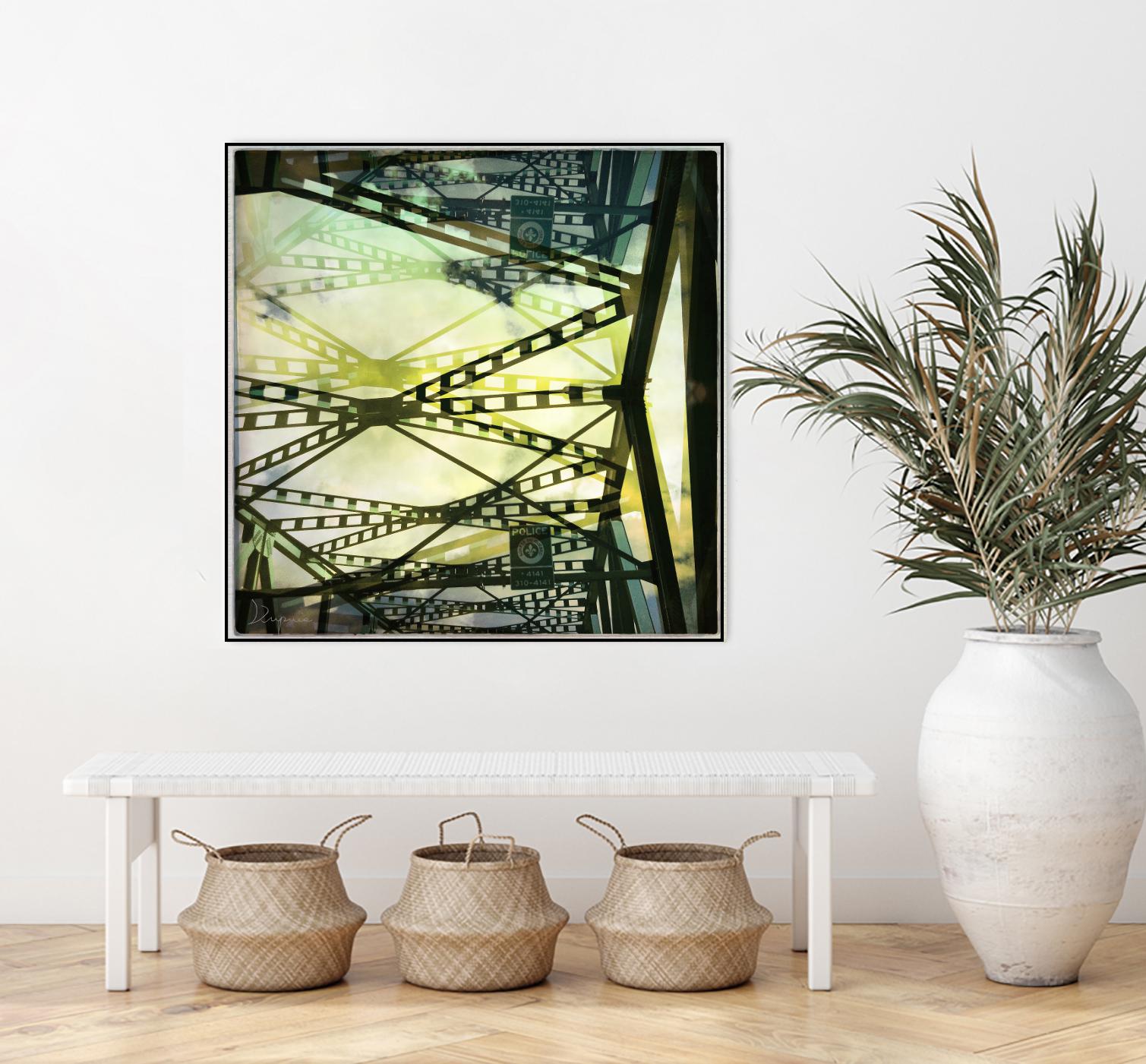 Bridge structure III by Jean-François Dupuis on GIANT ART - grey city scene