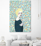 Helena by Sofia Bonati on GIANT ART - yellow men and women