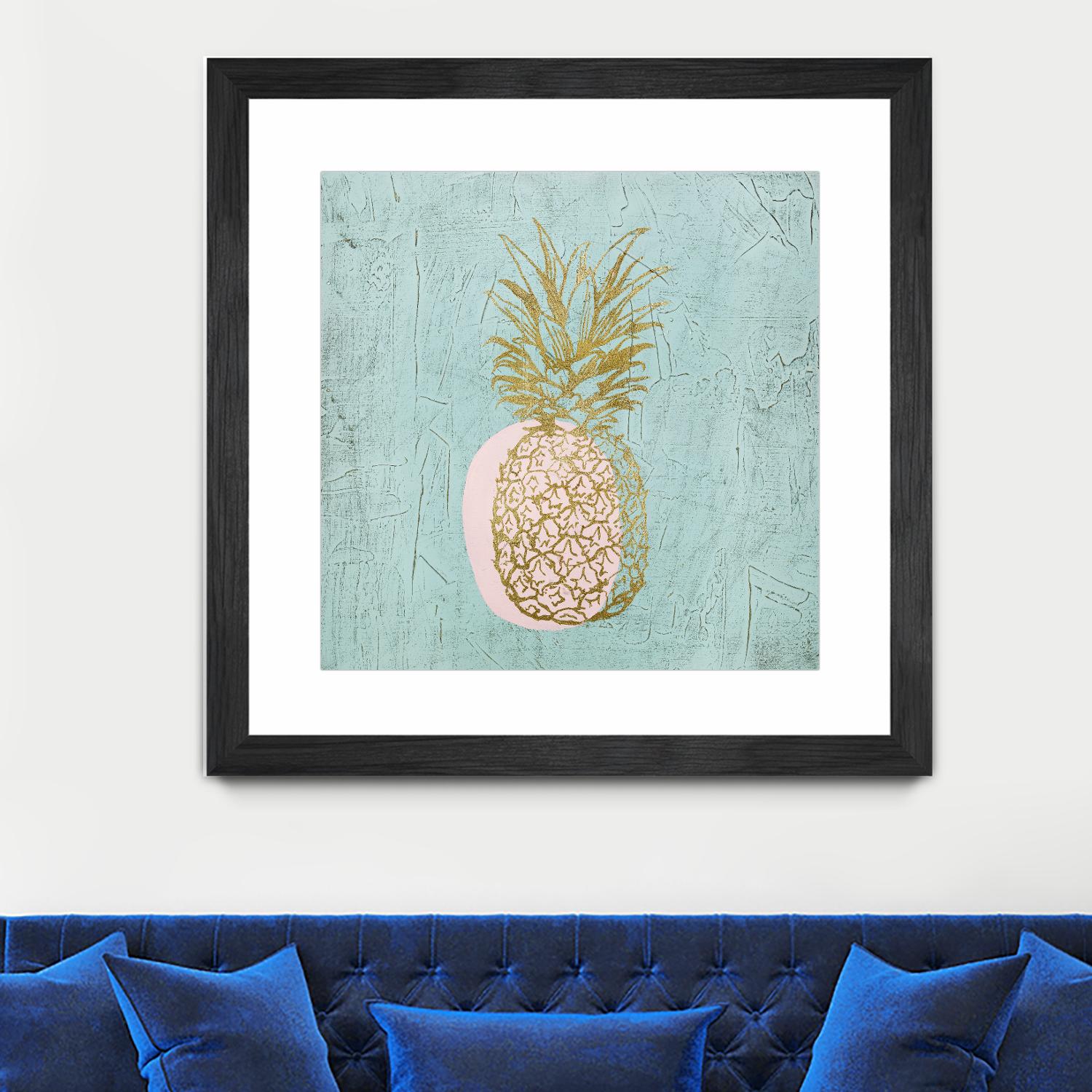Golden Pineapple by Stefano Altamura on GIANT ART - gold still life