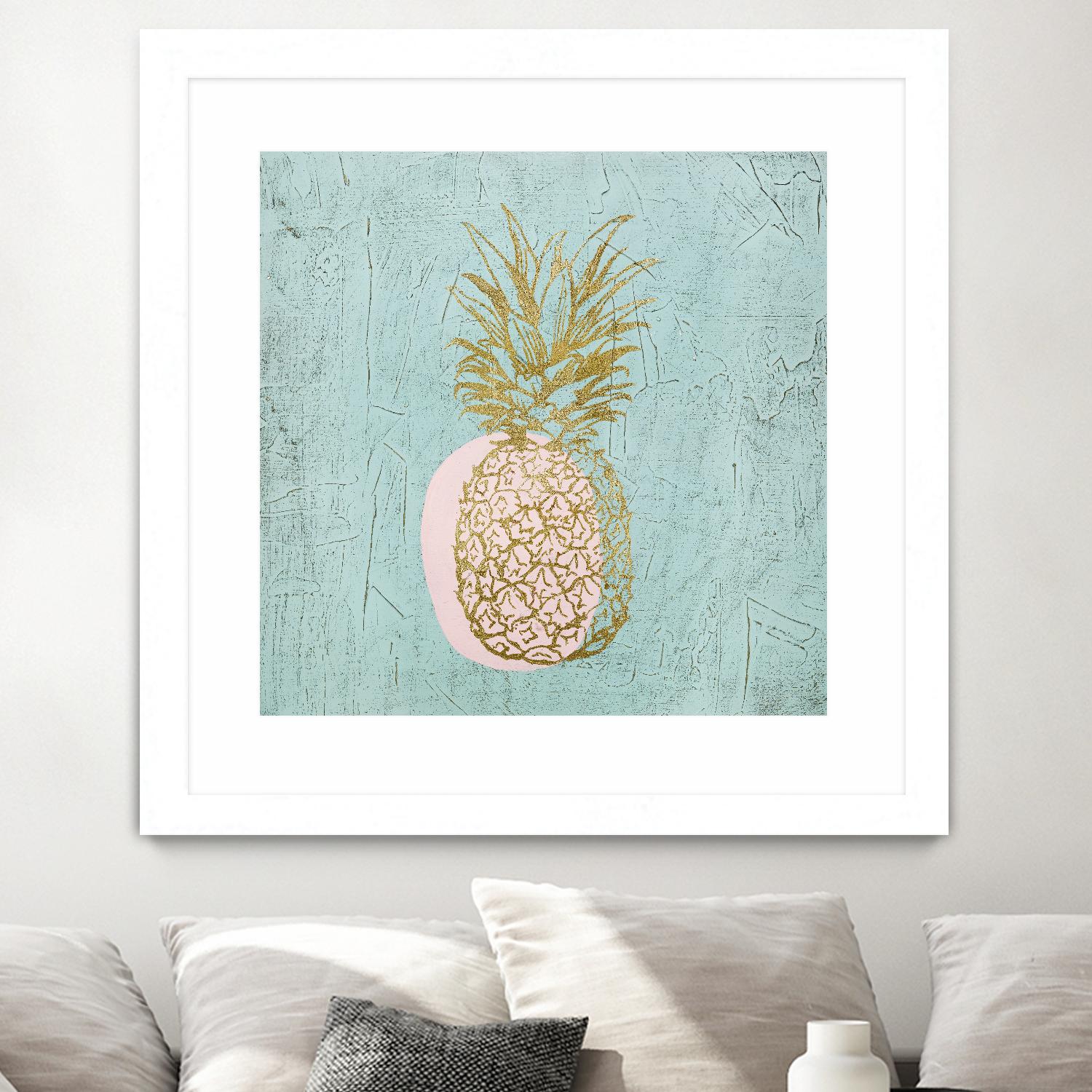 Golden Pineapple by Stefano Altamura on GIANT ART - gold still life
