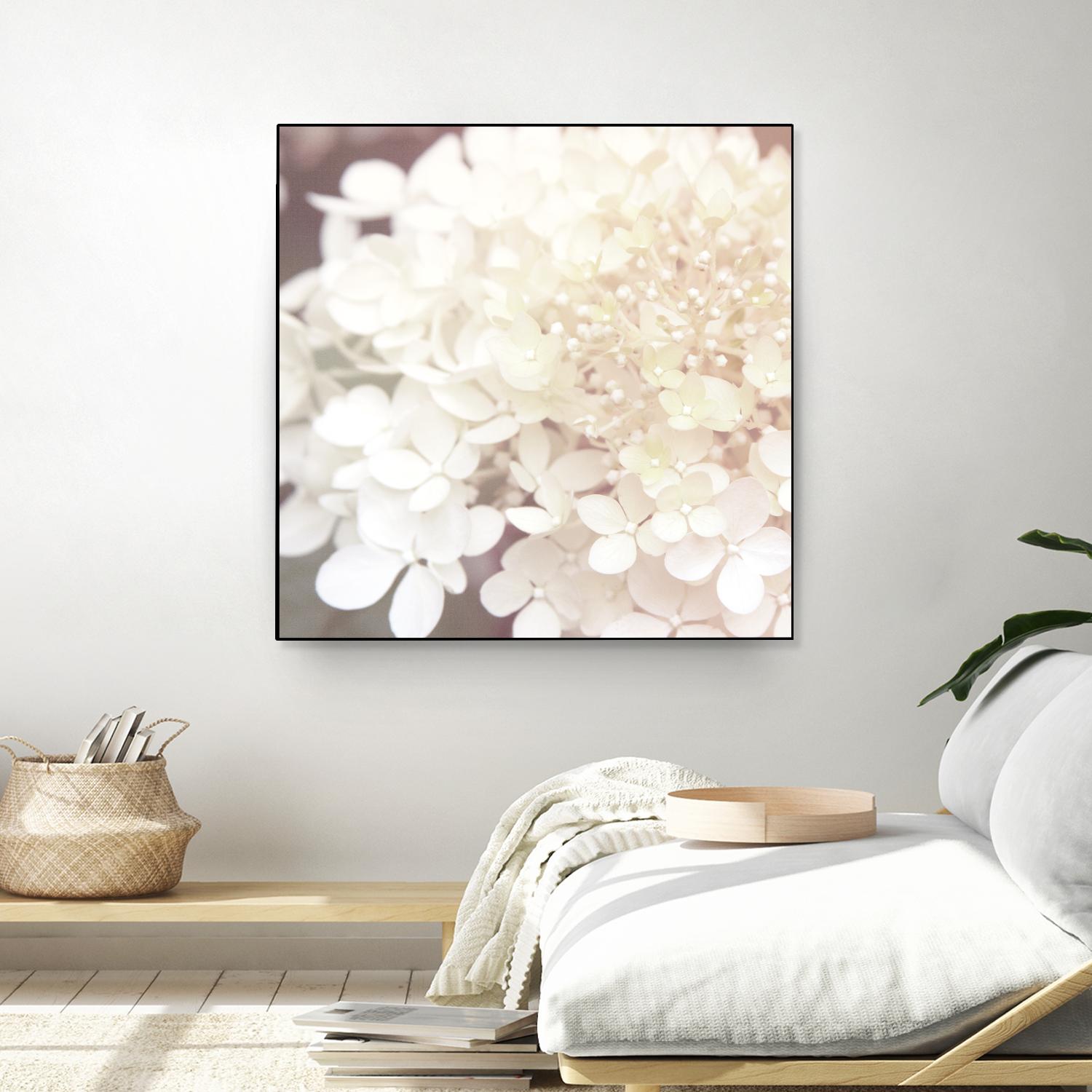 Hydrangea Dream II by Laura Marshall on GIANT ART - grey floral