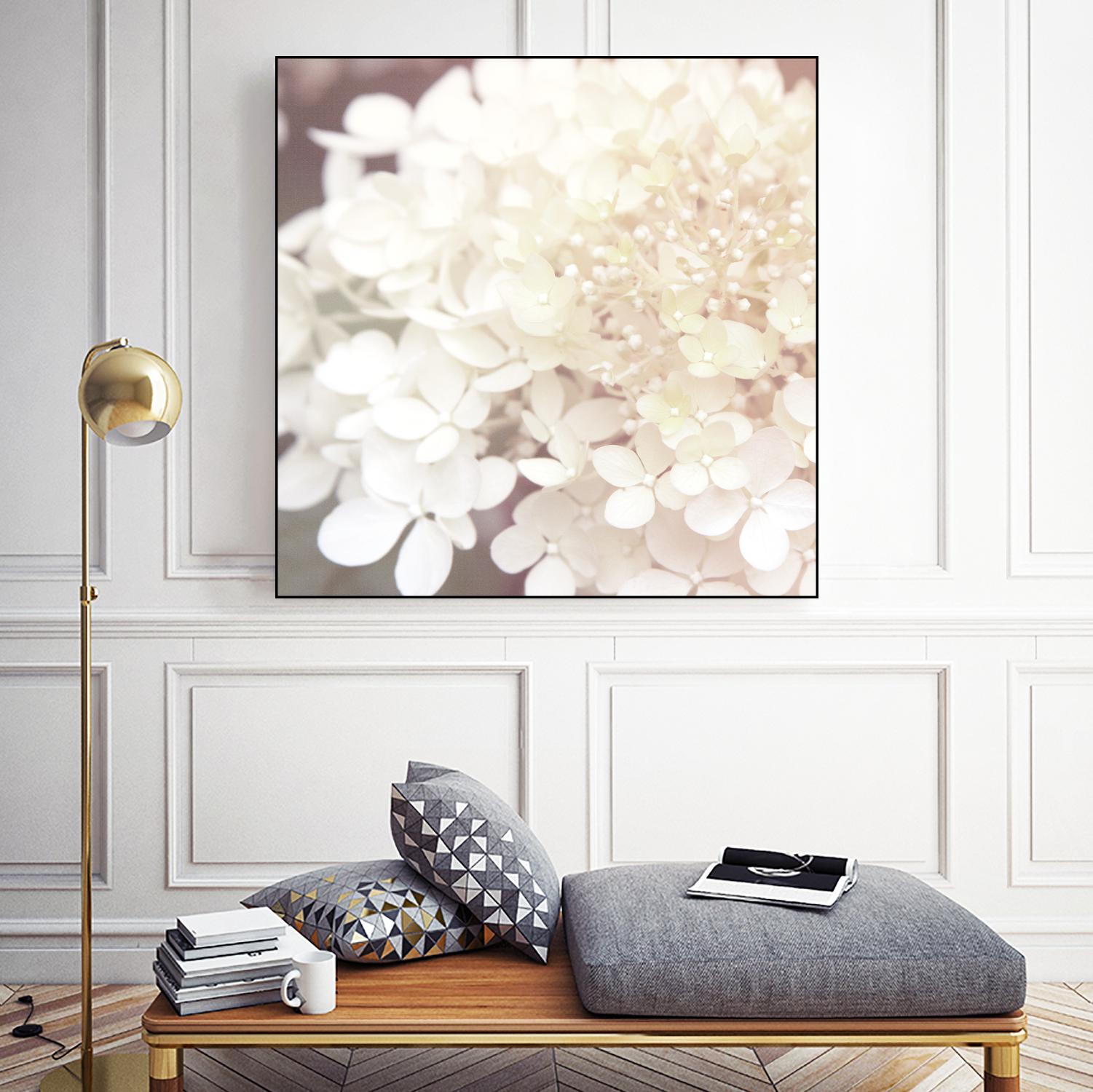 Hydrangea Dream II by Laura Marshall on GIANT ART - grey floral