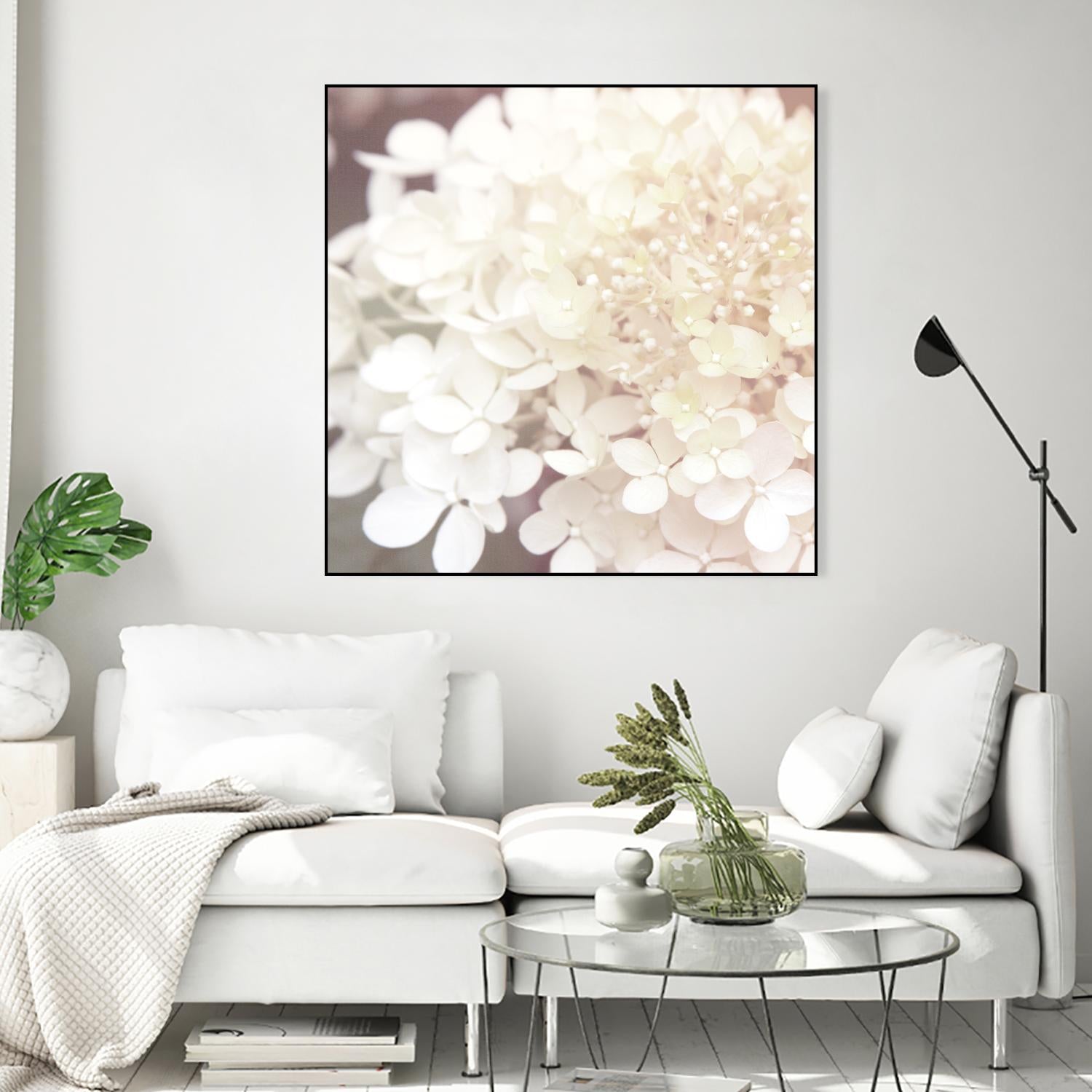 Hydrangea Dream II by Laura Marshall on GIANT ART - grey floral