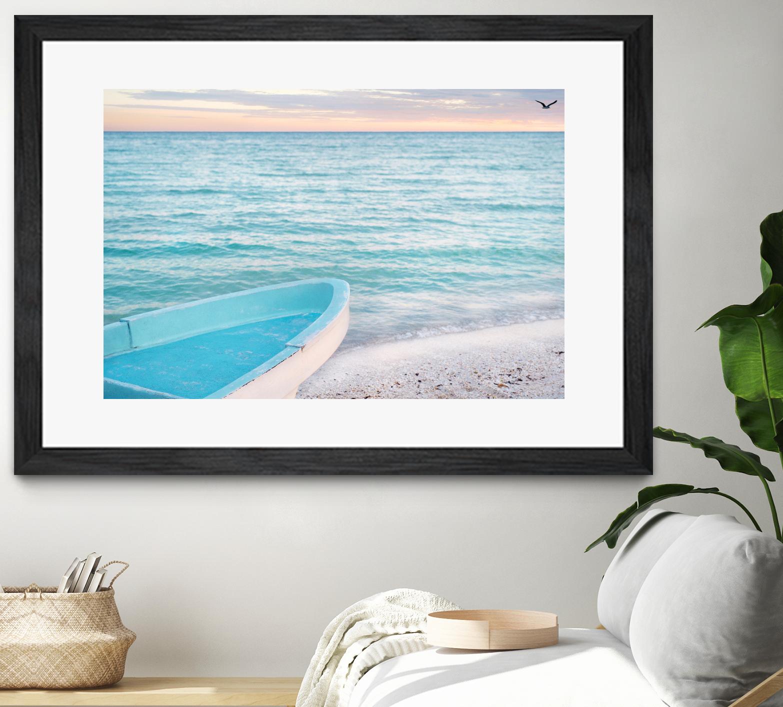 Solo Flight by Jon Bertelli on GIANT ART - multicolor photography; coastal