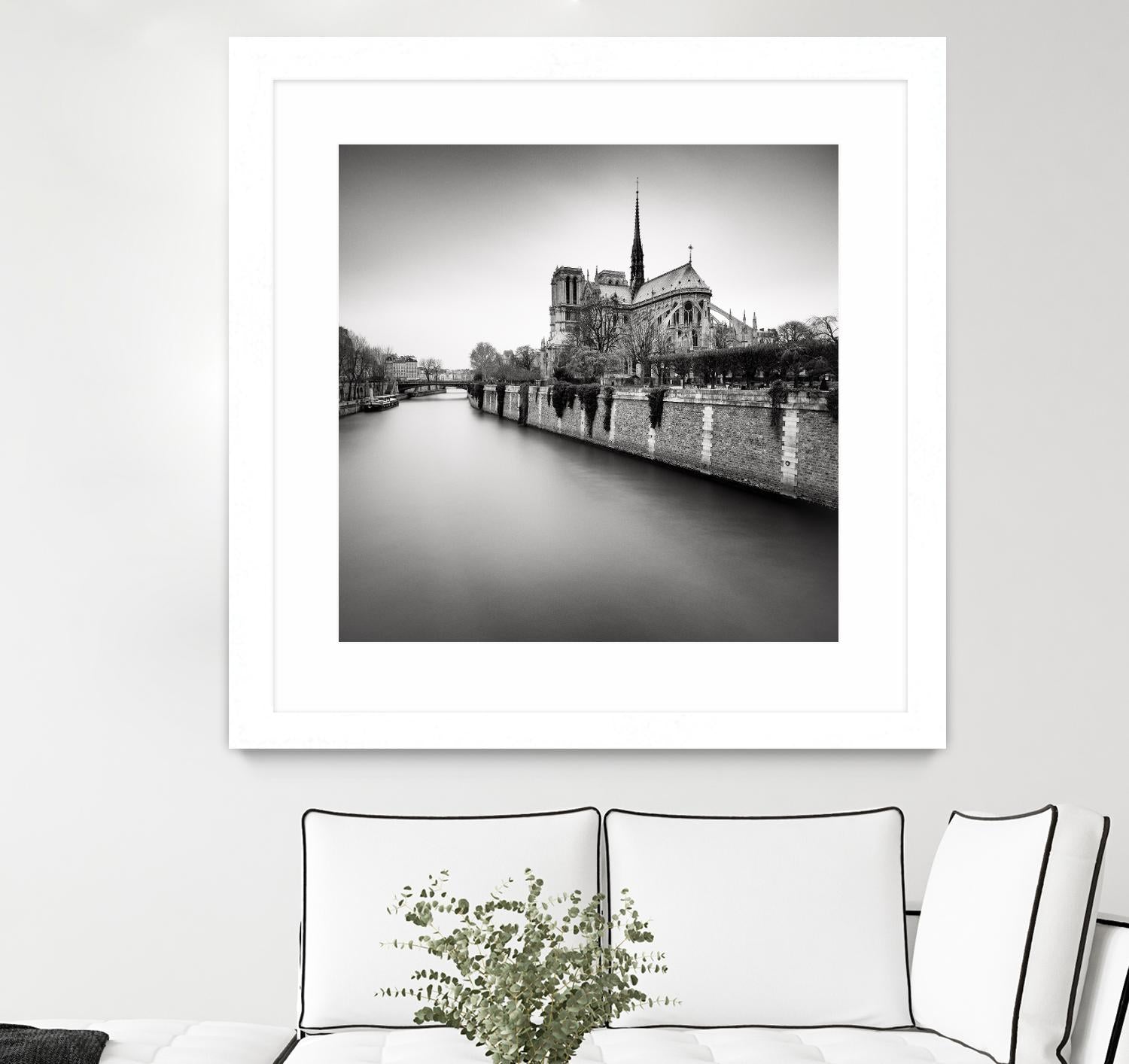 Notre Dame II by Wilco Dragt on GIANT ART - multicolor photography; landscapes; people/places