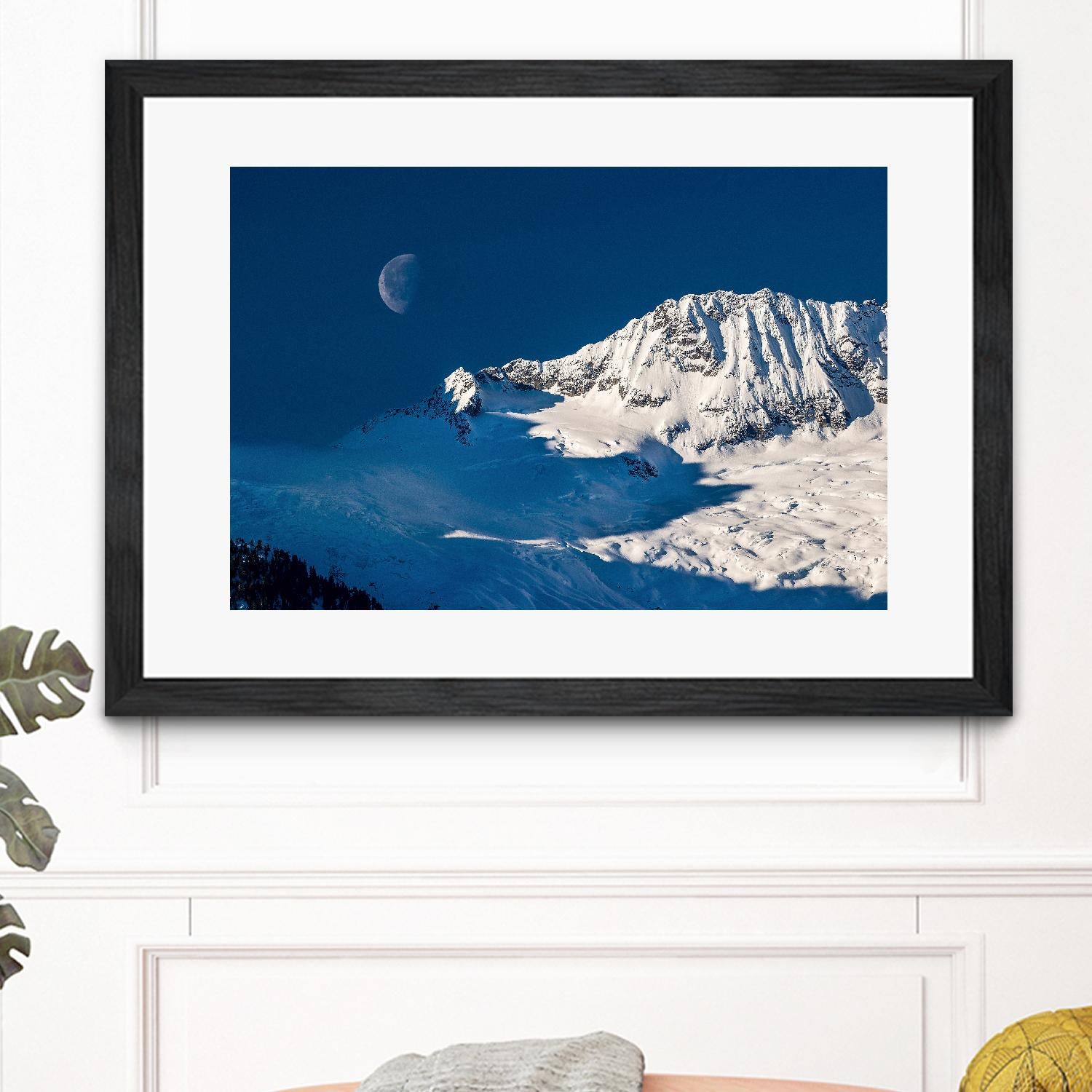 Moon by Vladimir Kostka on GIANT ART - multicolor photography; landscapes