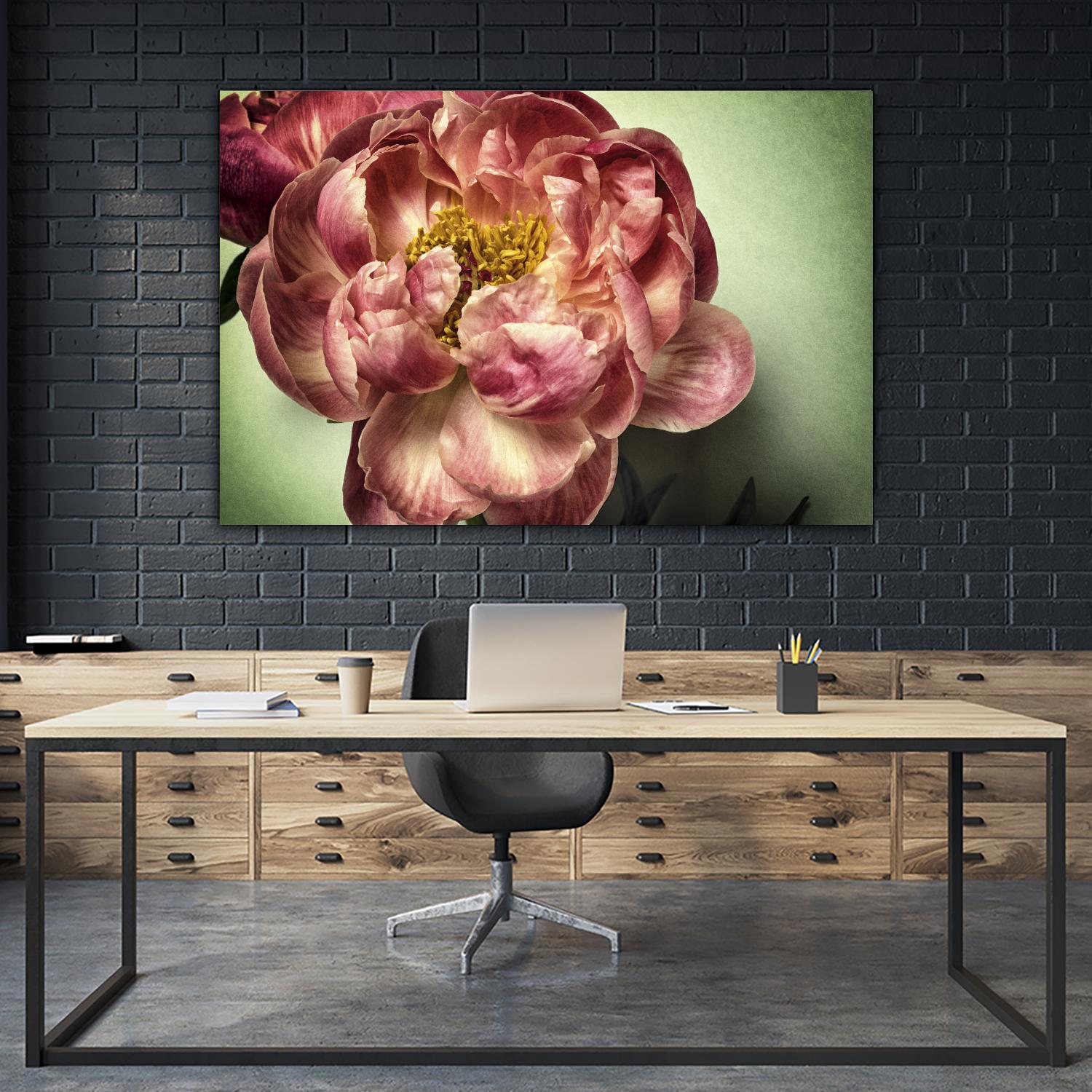 Standing in the Sun III by Jennifer Beavers on GIANT ART - green floral