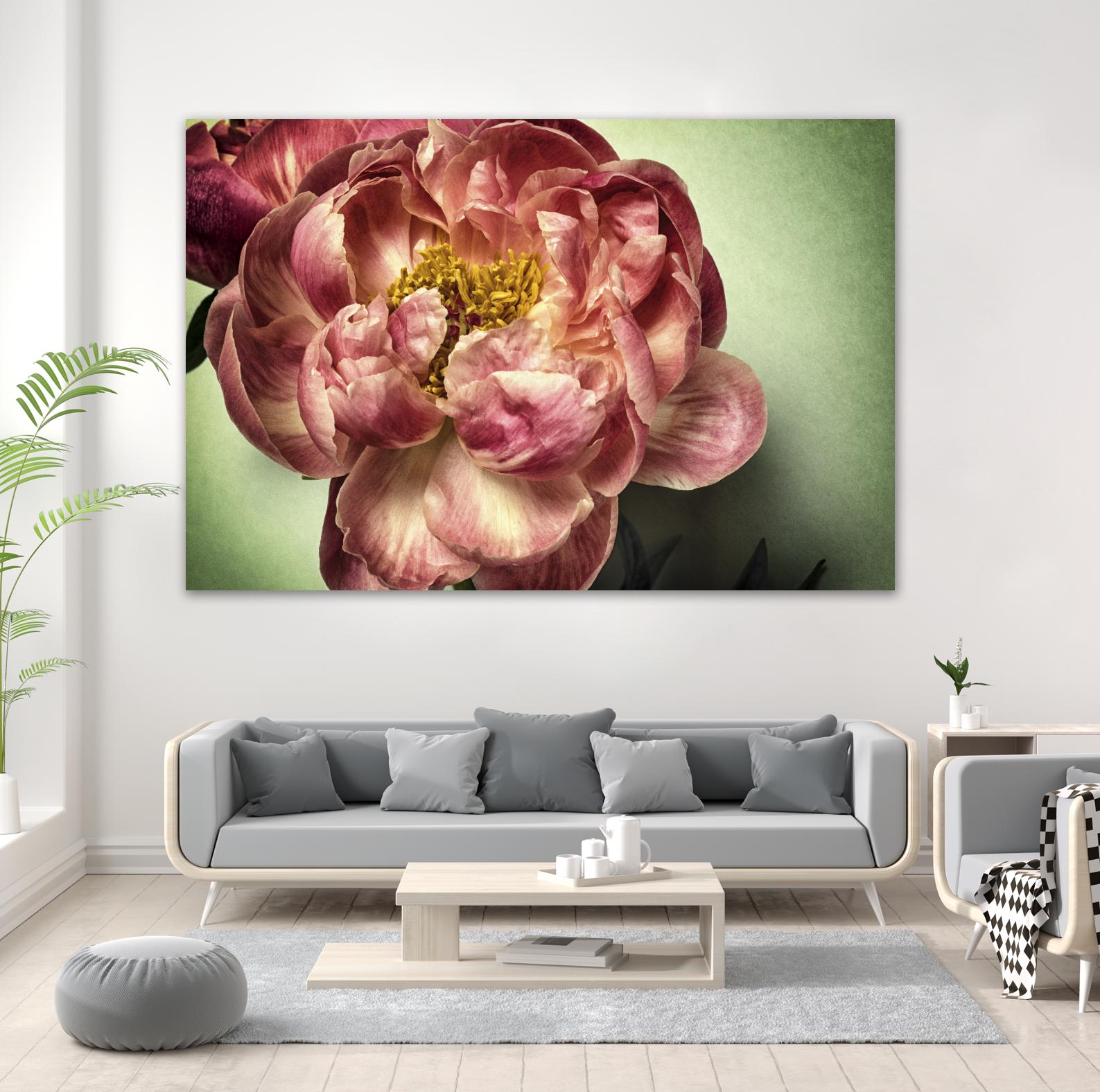 Standing in the Sun III by Jennifer Beavers on GIANT ART - green floral