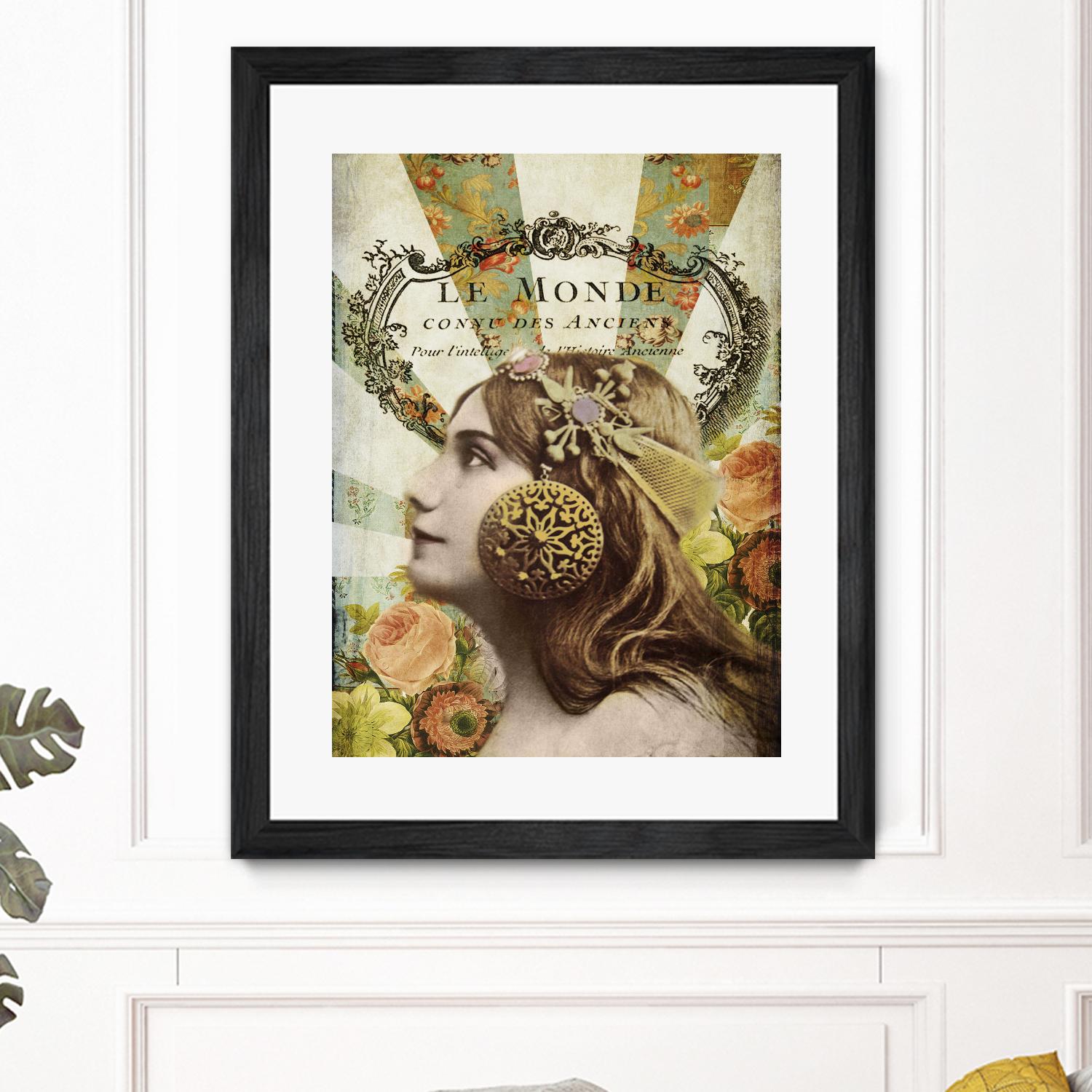 Femme Paris II by Sandy Lloyd on GIANT ART - fashion