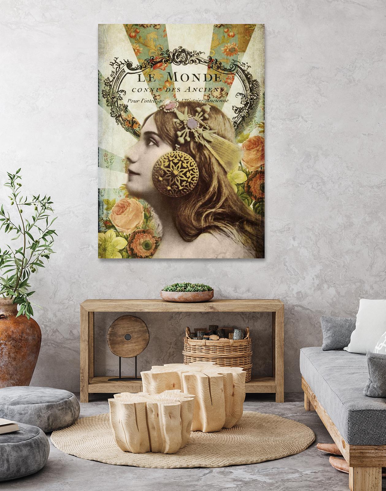 Femme Paris II by Sandy Lloyd on GIANT ART - fashion