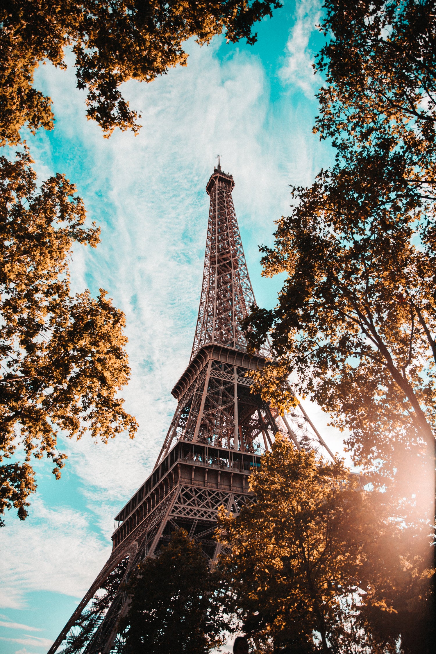 Sun on Effeil Tower by Marc Lamy on GIANT ART - orange photo manipulation