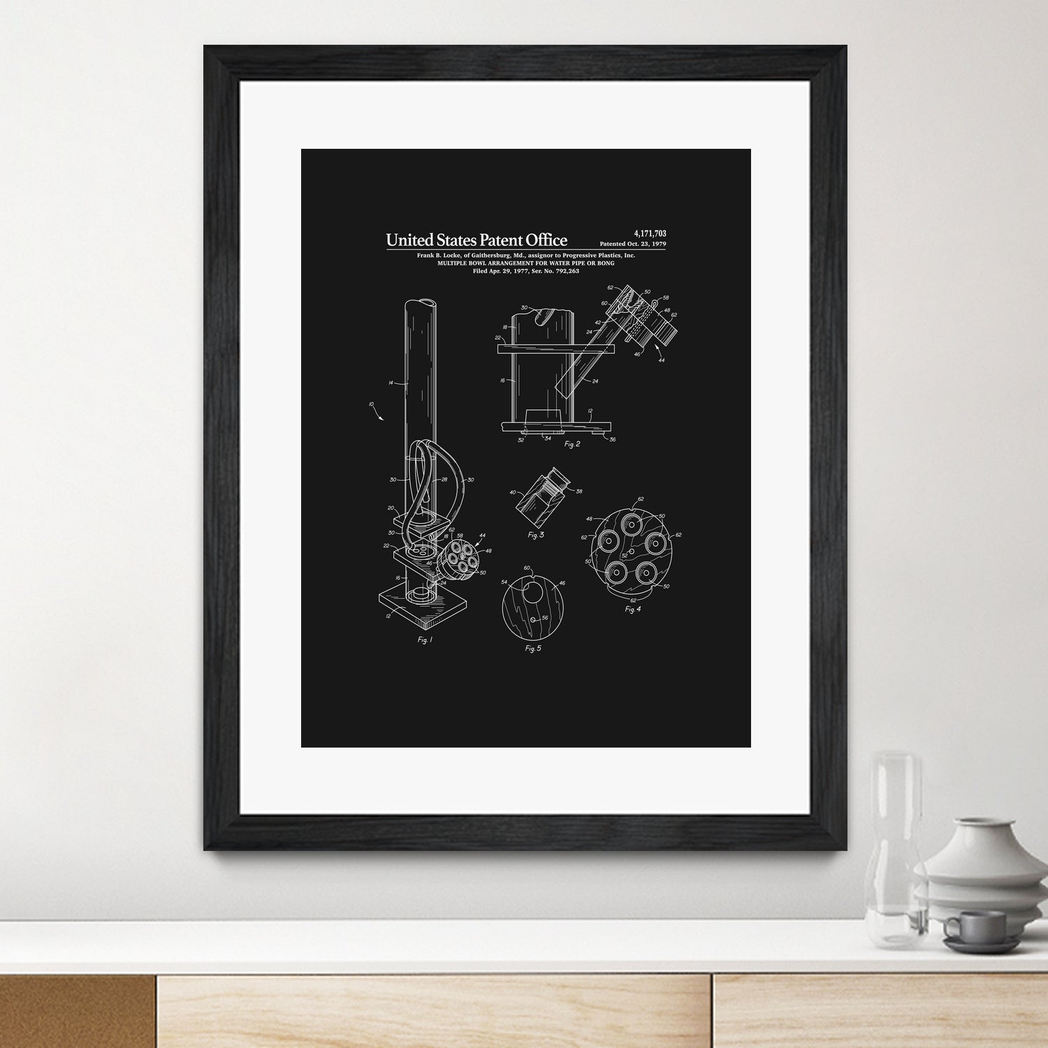 Bong Patent - Black by Finlay McNevin on GIANT ART - black typography