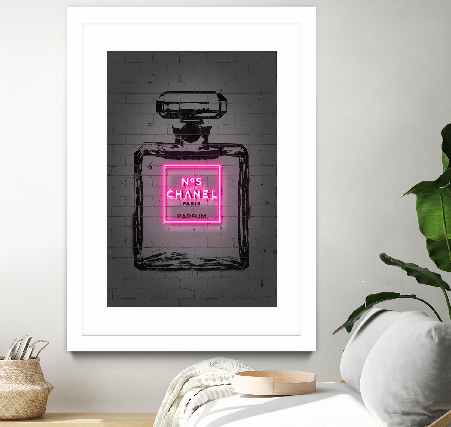 Perfume by Octavian Mihai Mielu on GIANT ART - pink photo manipulation