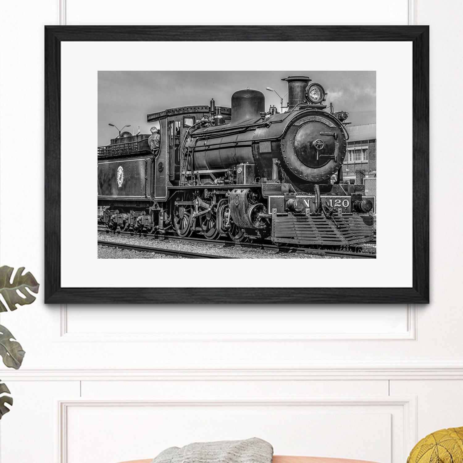 Steam Locomotive, Montevideo, Uruguay by Daniel Ferreira-Leites on GIANT ART - black photo manipulation