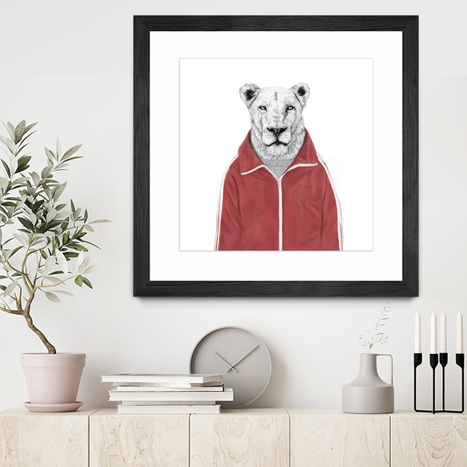 Sporty lion by Solti Balázs on GIANT ART - red digital painting