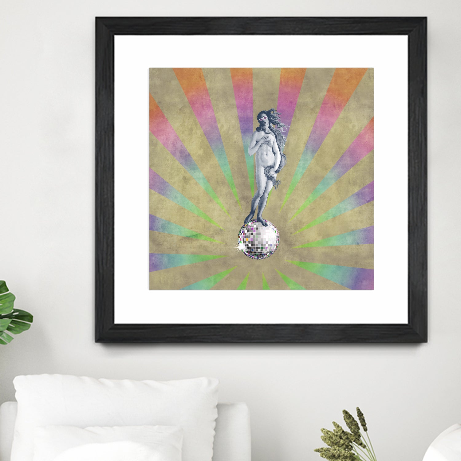 Disco Venus by Angelo Cerantola on GIANT ART - white photo illustration