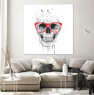 Skull with red glasses by Solti Balázs on GIANT ART - white digital painting