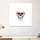 Skull with red glasses by Solti Balázs on GIANT ART - white digital painting