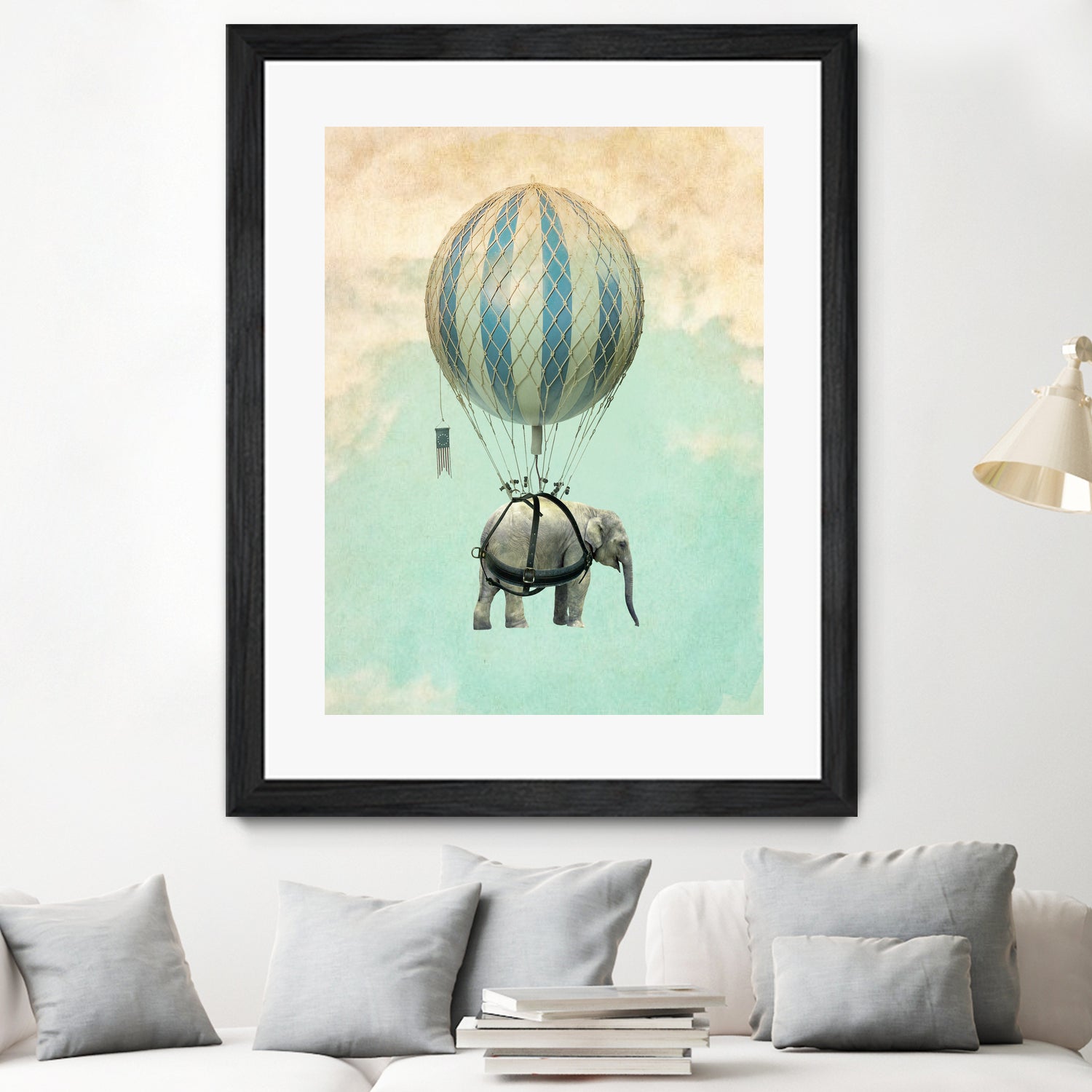 ballon elephant by Vin Zzep on GIANT ART - white digital painting