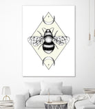 Bee Confident by Barbara Hollaus on GIANT ART - white digital drawing