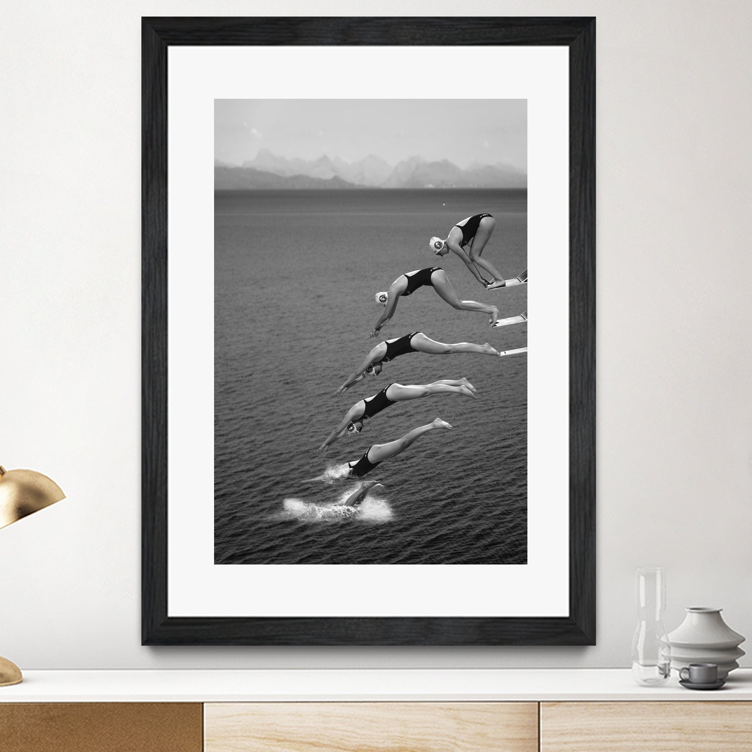 The beauty of diving by Greetje on GIANT ART - black and white  photography quick