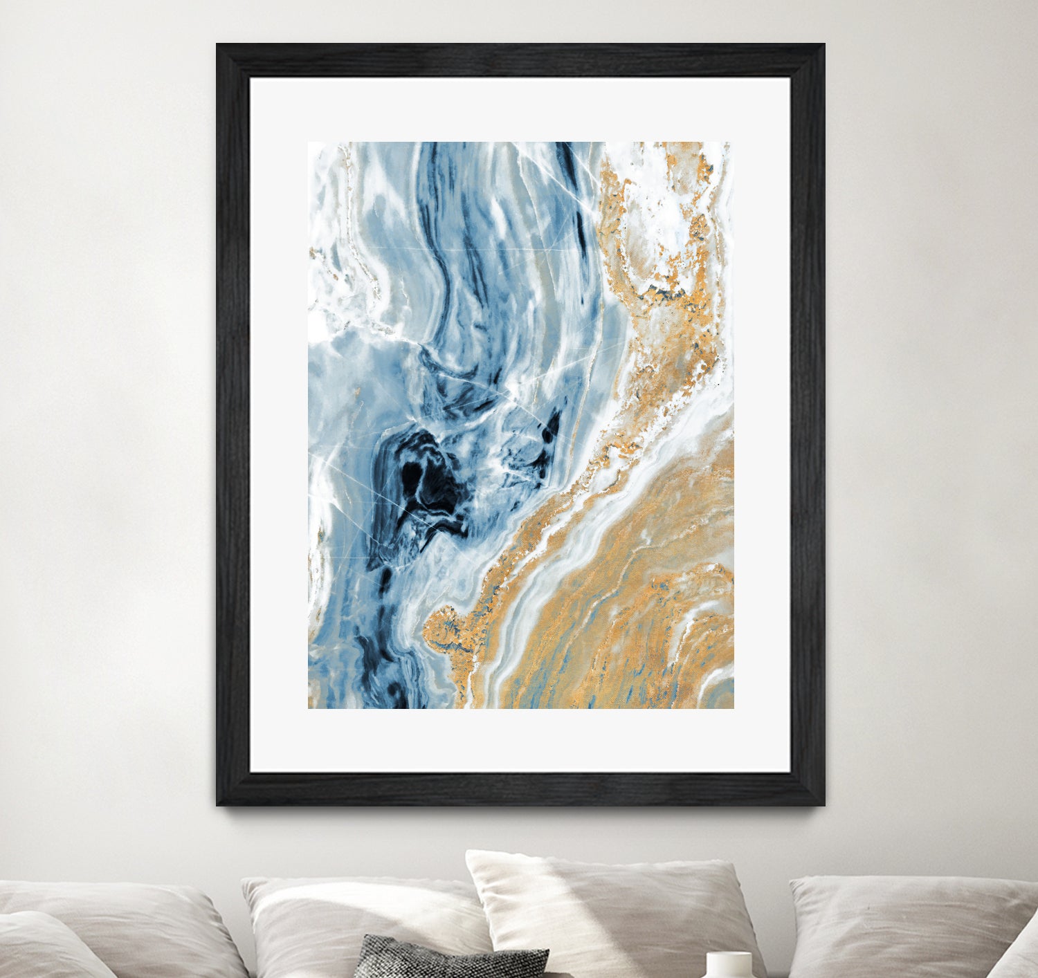 Blue Quartz Top by Susan Bryant on GIANT ART - photography blue