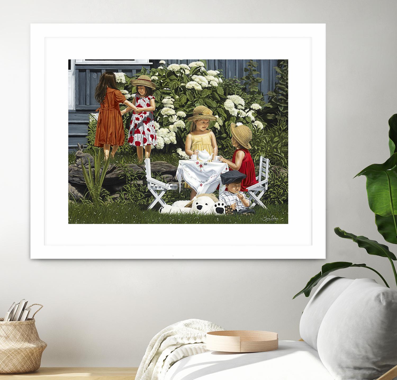 Golden Party by Sarah Fecteau on GIANT ART - red naive