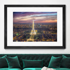 The sparkling lights of the Eiffel Tower by Nick Jackson on GIANT ART - pink city scene