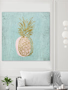 Golden Pineapple by Stefano Altamura on GIANT ART - gold still life