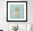 Golden Pineapple by Stefano Altamura on GIANT ART - gold still life
