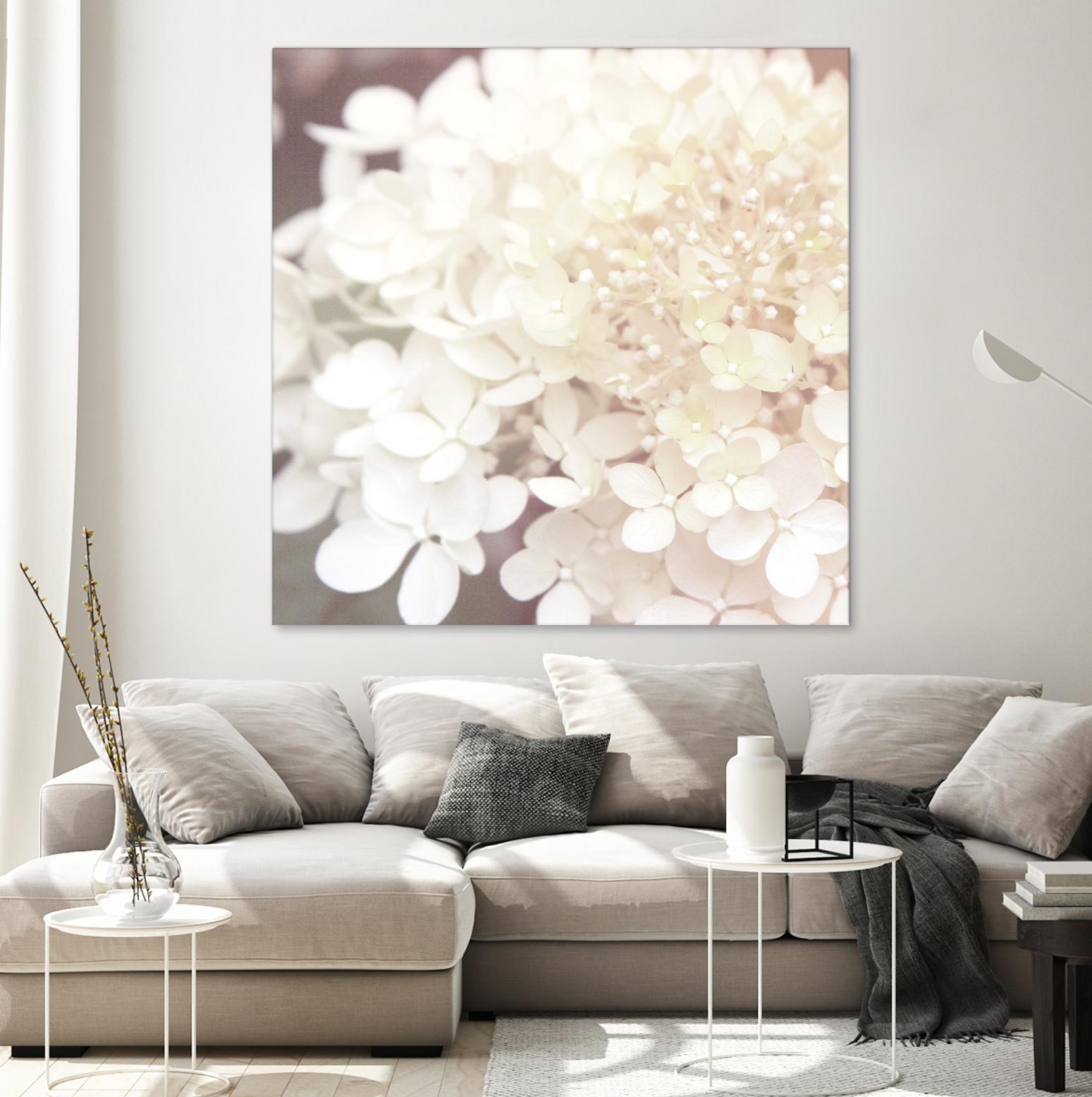 Hydrangea Dream II by Laura Marshall on GIANT ART - grey floral