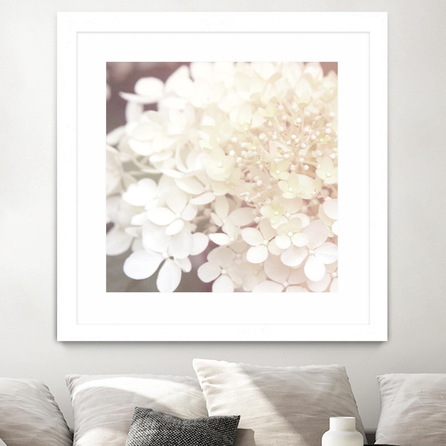 Hydrangea Dream II by Laura Marshall on GIANT ART - grey floral
