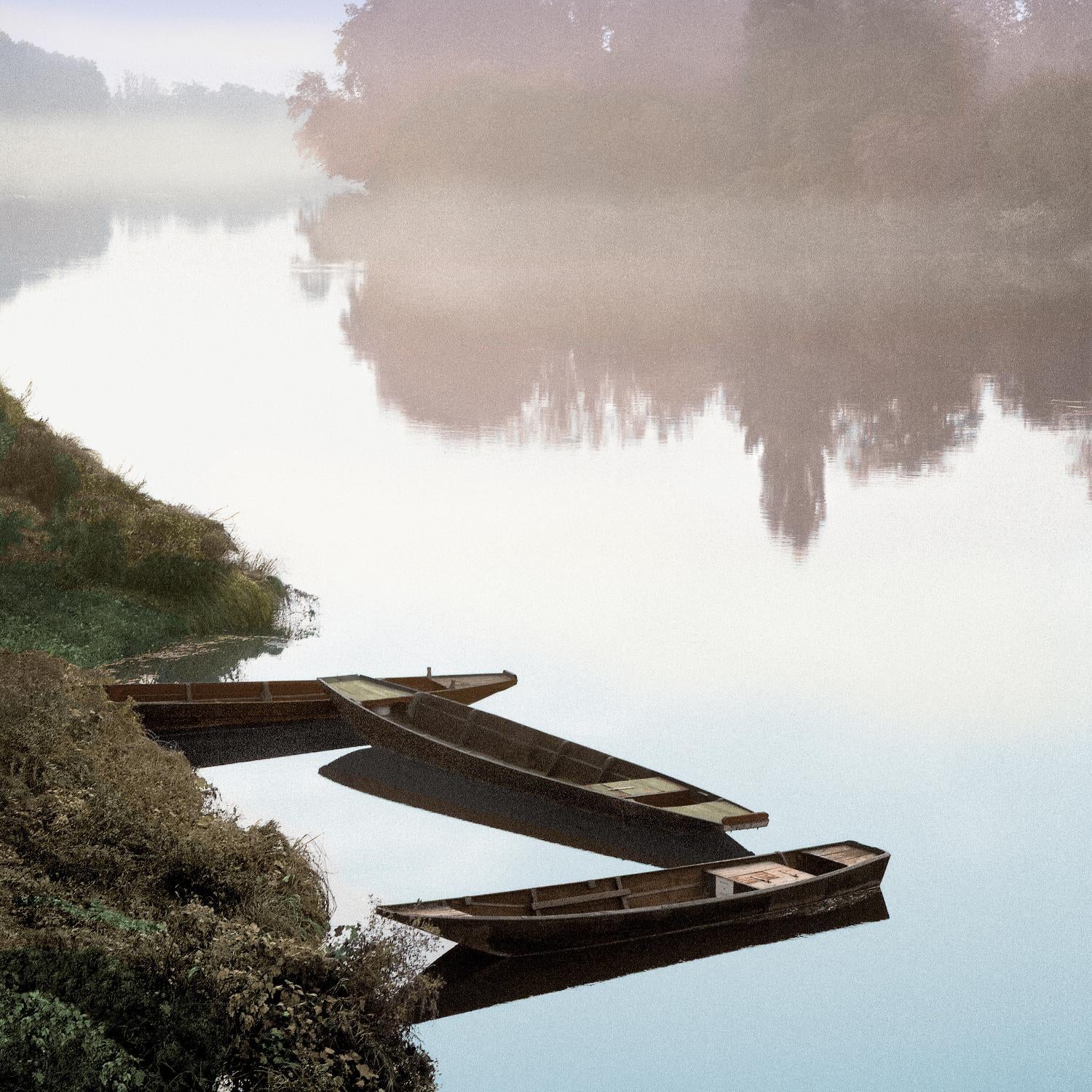 Boats on the Seine #1 by Alan Blaustein on GIANT ART - multicolor photography; landscapes