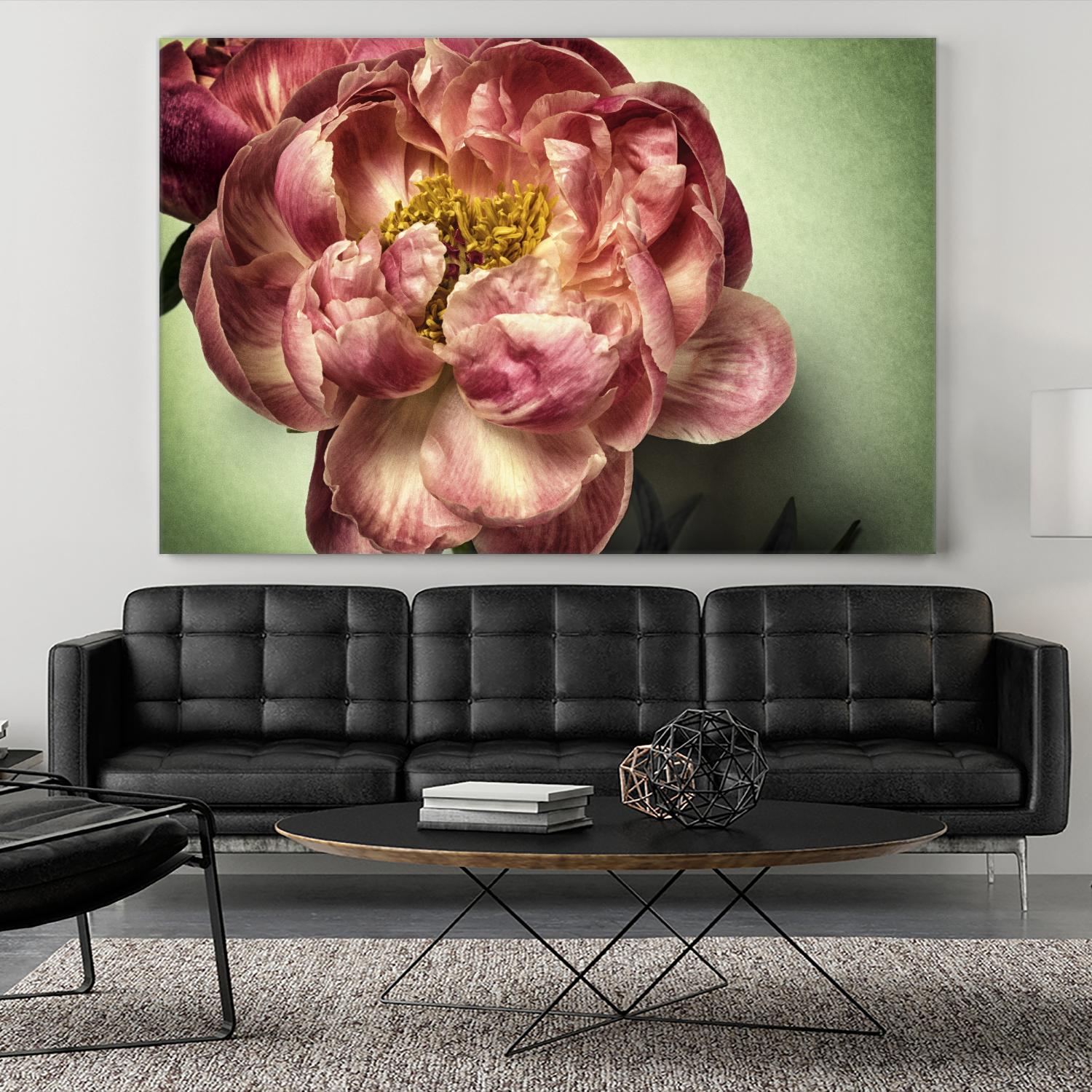 Standing in the Sun III by Jennifer Beavers on GIANT ART - green floral