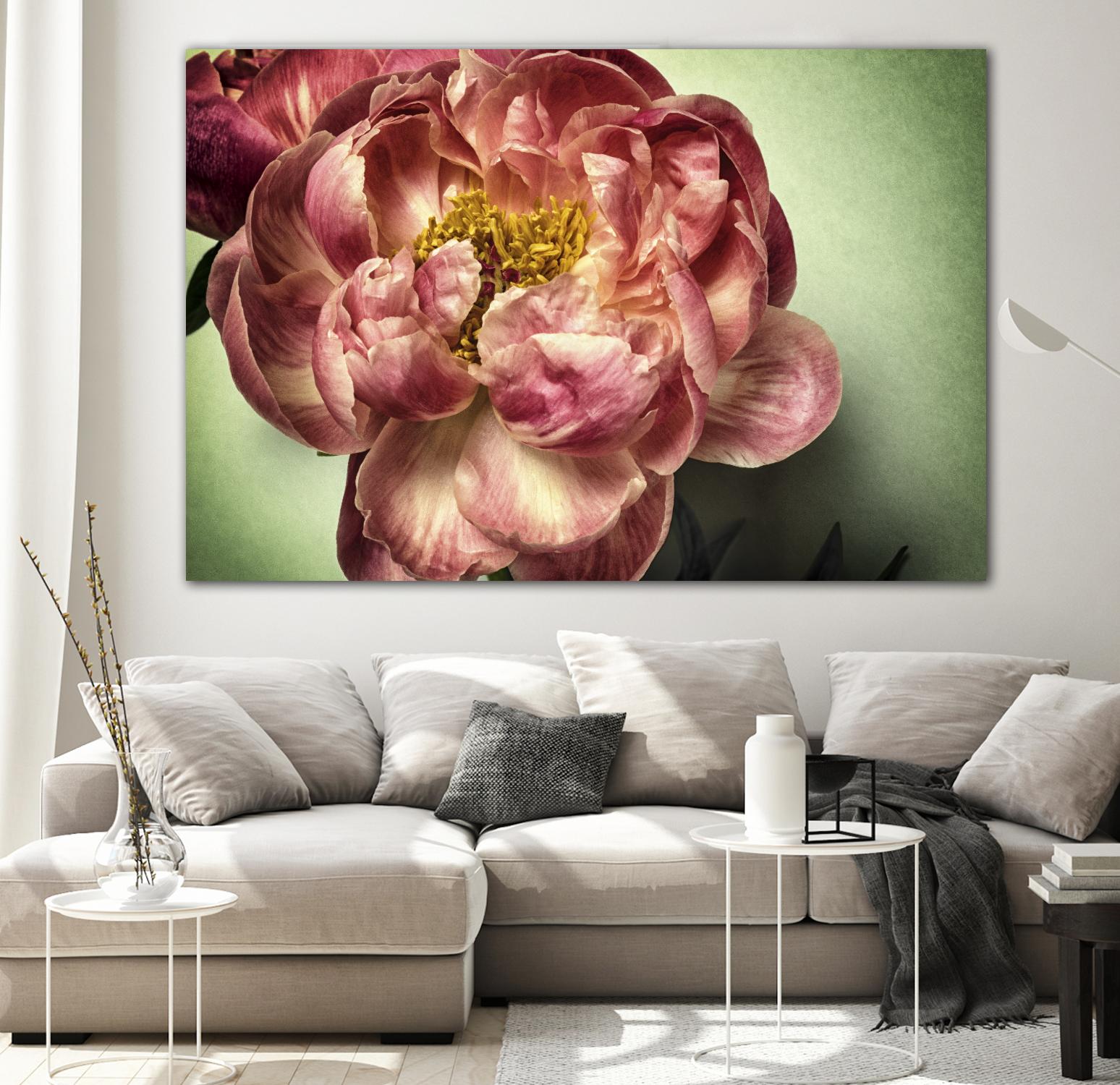 Standing in the Sun III by Jennifer Beavers on GIANT ART - green floral