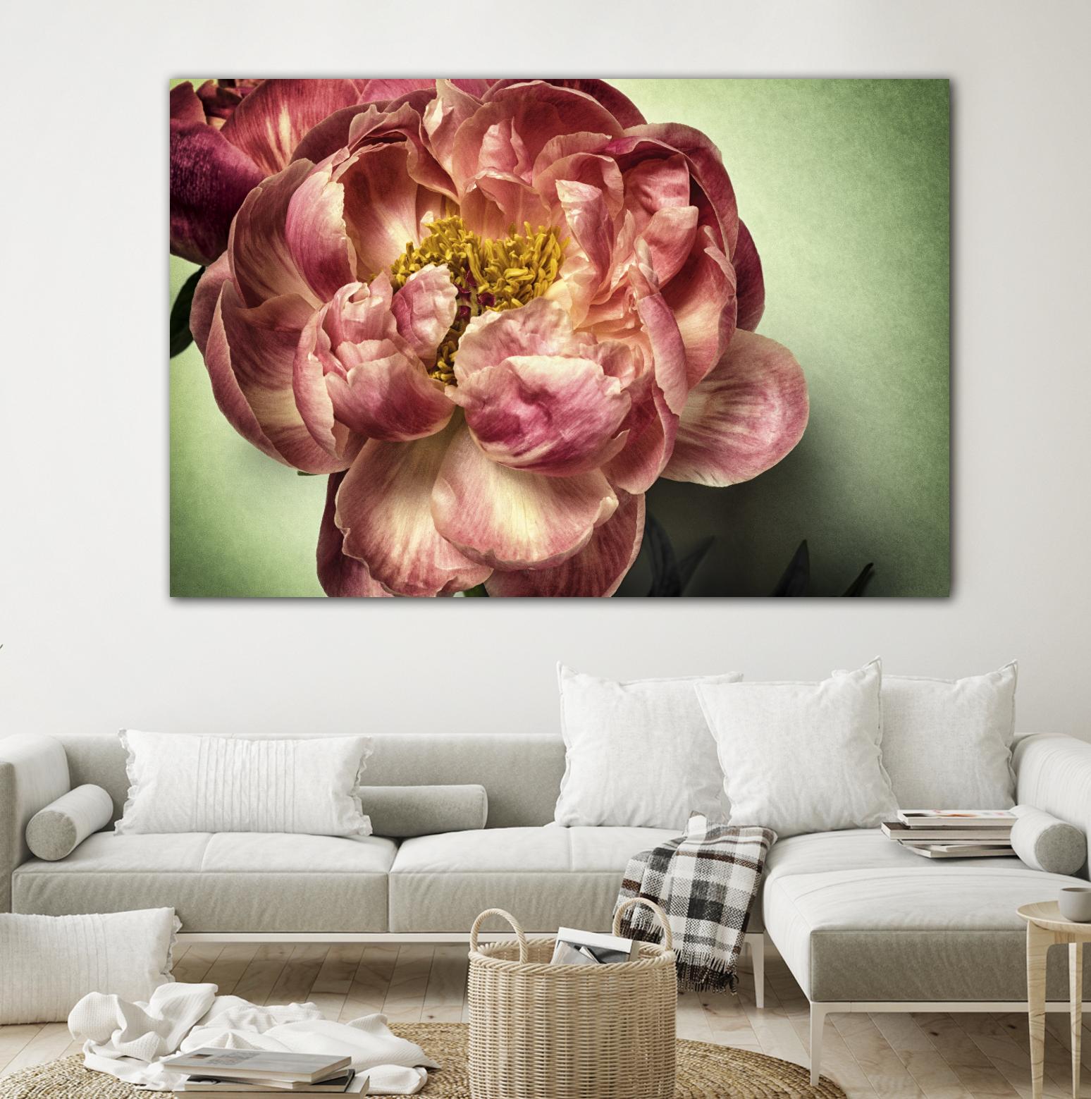 Standing in the Sun III by Jennifer Beavers on GIANT ART - green floral