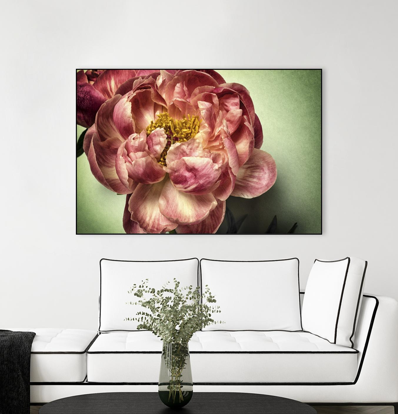 Standing in the Sun III by Jennifer Beavers on GIANT ART - green floral