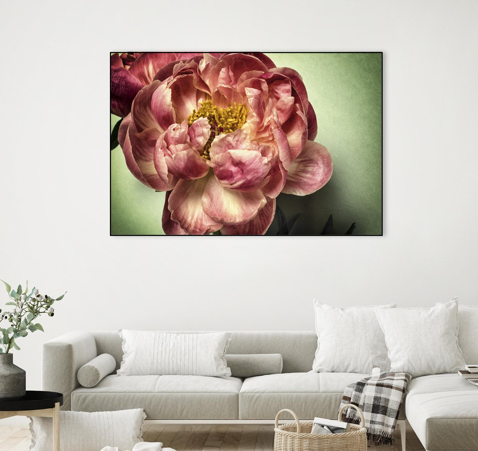 Standing in the Sun III by Jennifer Beavers on GIANT ART - green floral