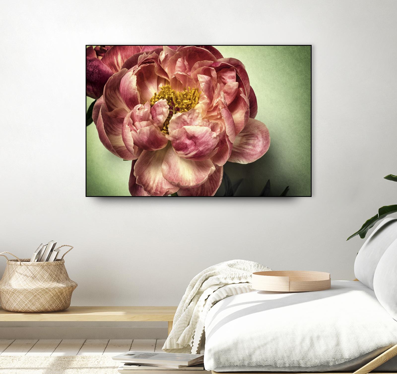 Standing in the Sun III by Jennifer Beavers on GIANT ART - green floral