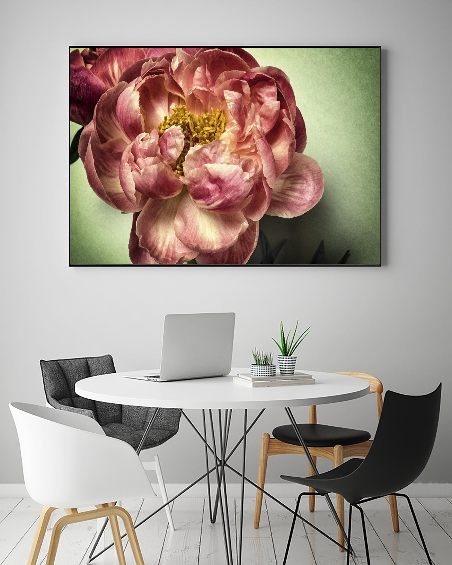 Standing in the Sun III by Jennifer Beavers on GIANT ART - green floral