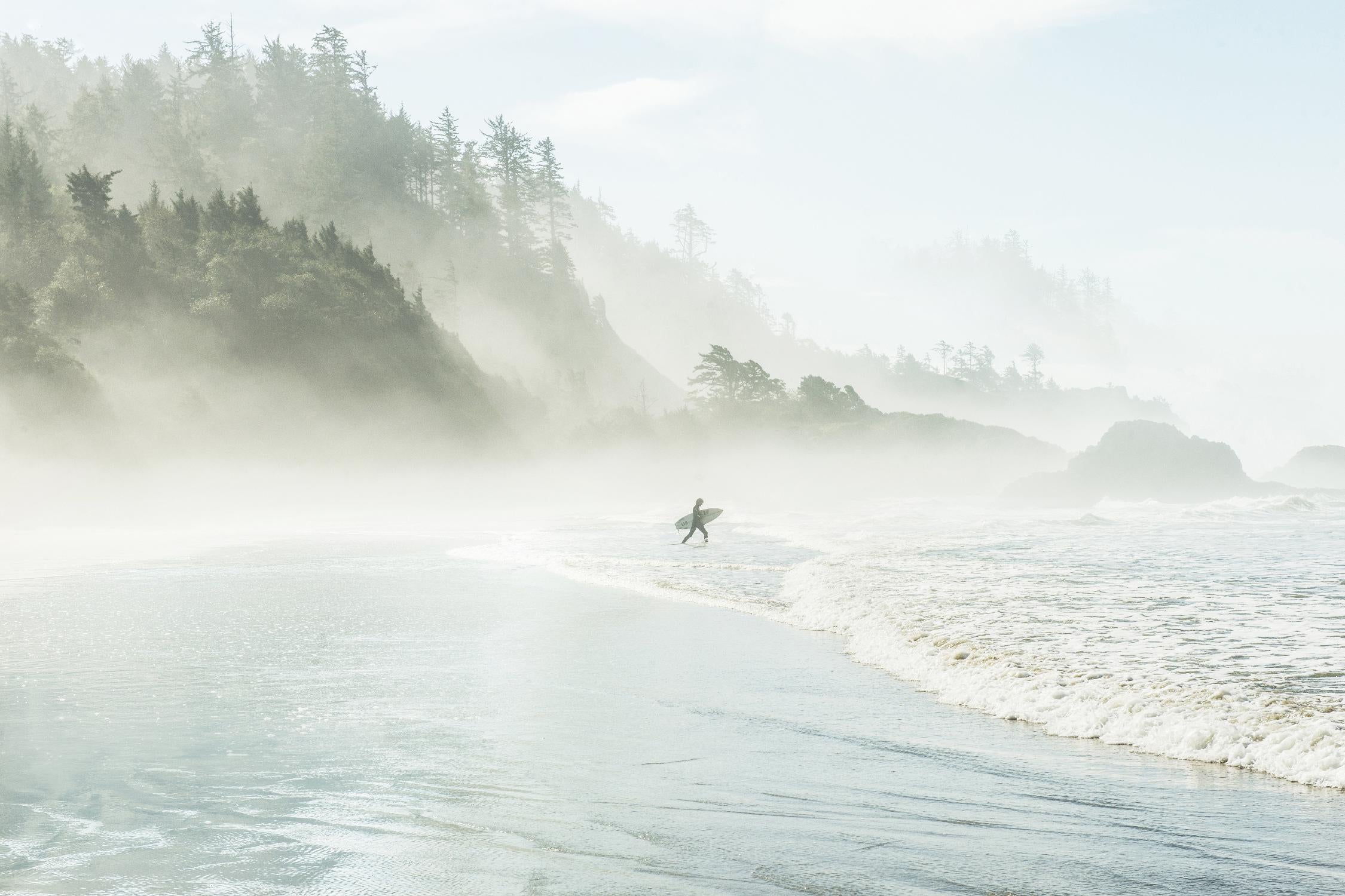 Suhrie - Catching the Morning Surf by 1X on GIANT ART - blue landscape